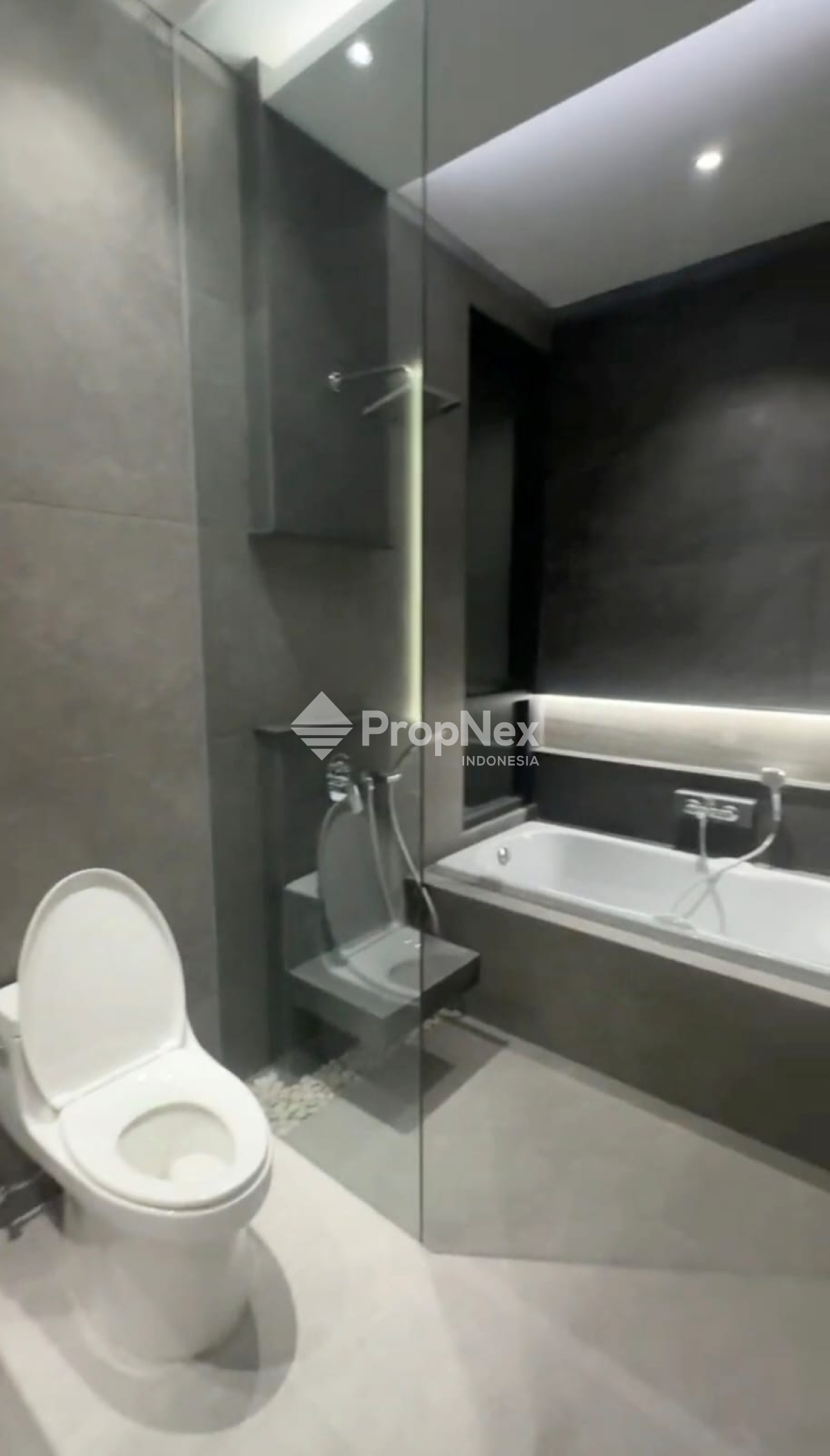 Rumah Royal Residence — foto 4